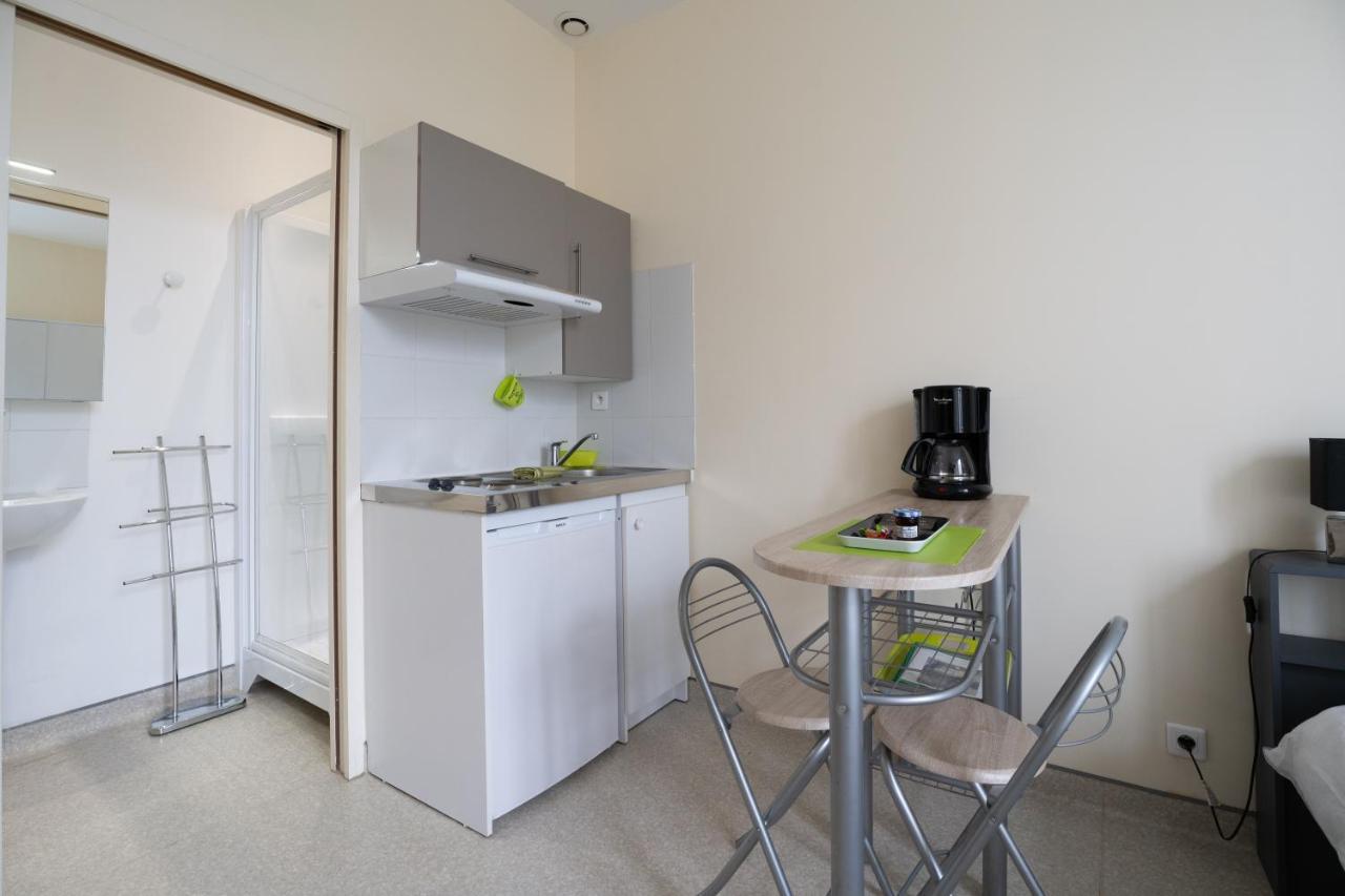 Les Jardins De La Seugne Apartman Jonzac Kültér fotó